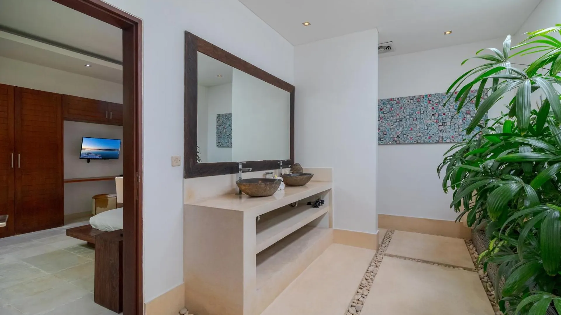 Villa Gorgeous Tropical 3 Bed Pool Villa, 24Hr Security Seminyak