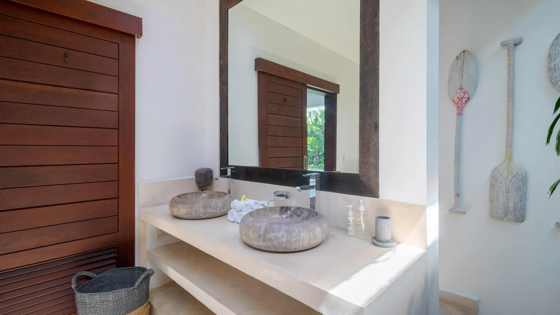 Vila Gorgeous Tropical 3 Bed Pool Villa, 24Hr Security Seminyak Indonésie